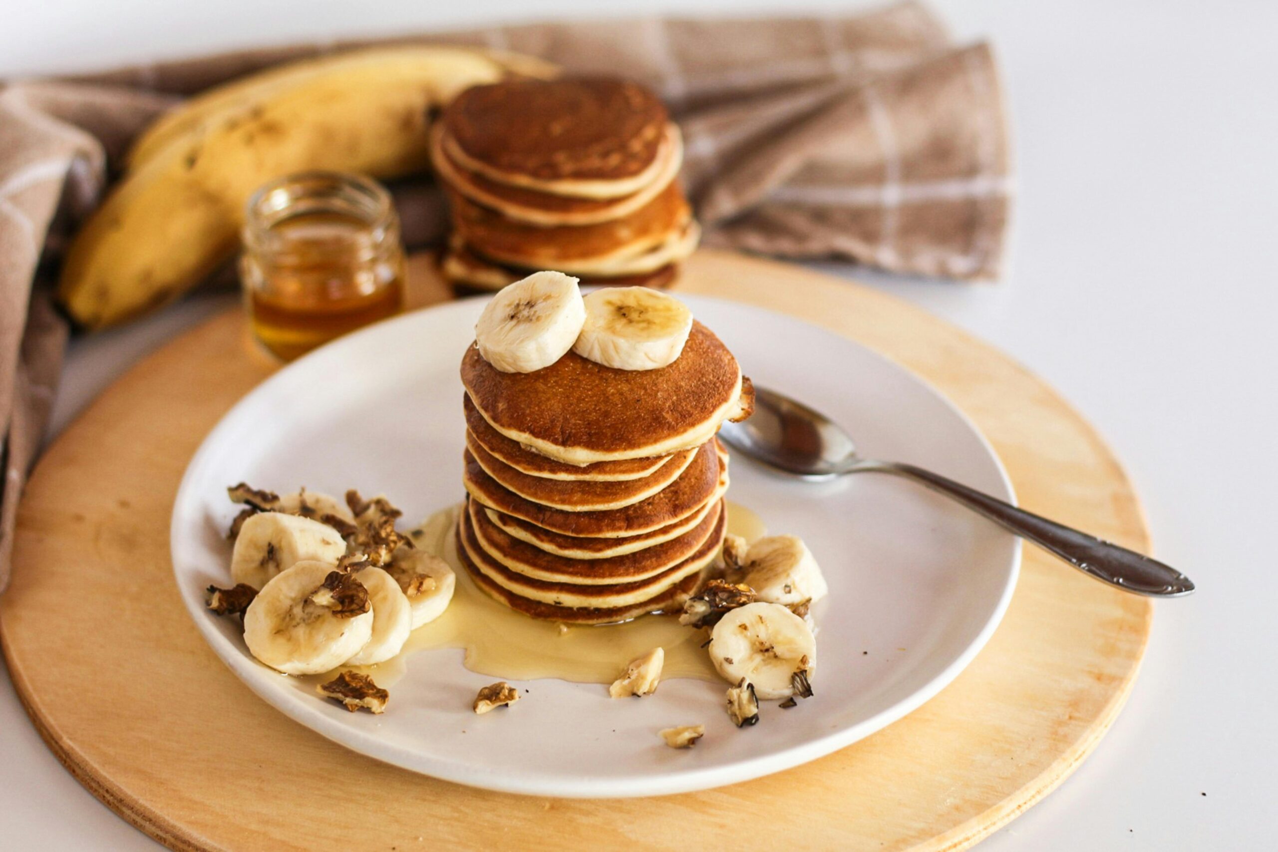 Vegan Banana Pancakes Recipe: Fluffy and Delicious